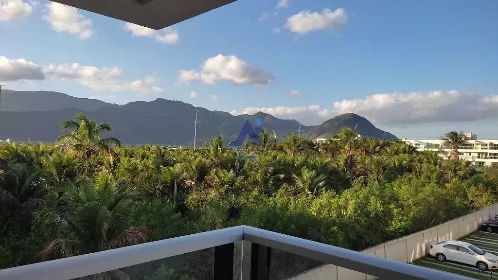 4-bedroom 178 m² apartment with 2 parking spots and balcony — photo 4