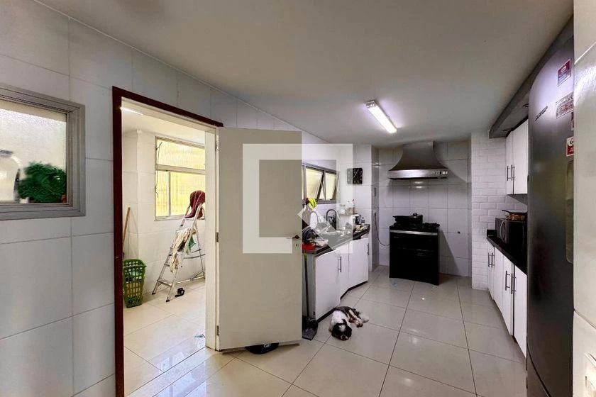 Apartamento mobiliado de 300 m² com 4 suítes e cozinha a gás — photo 4
