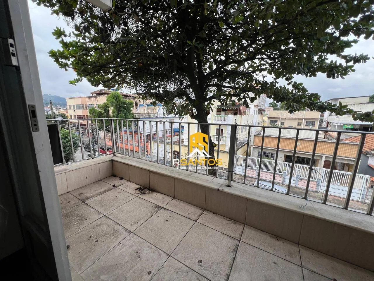 2-bedroom apartment with balcony and private garden — photo 9