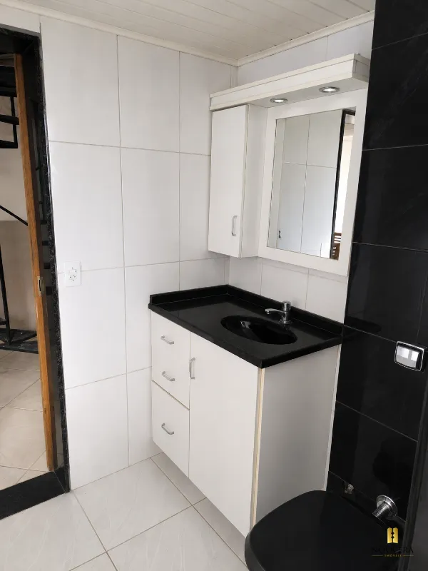 Furnished 1-bedroom apartment with 90 m² and parking — photo 17