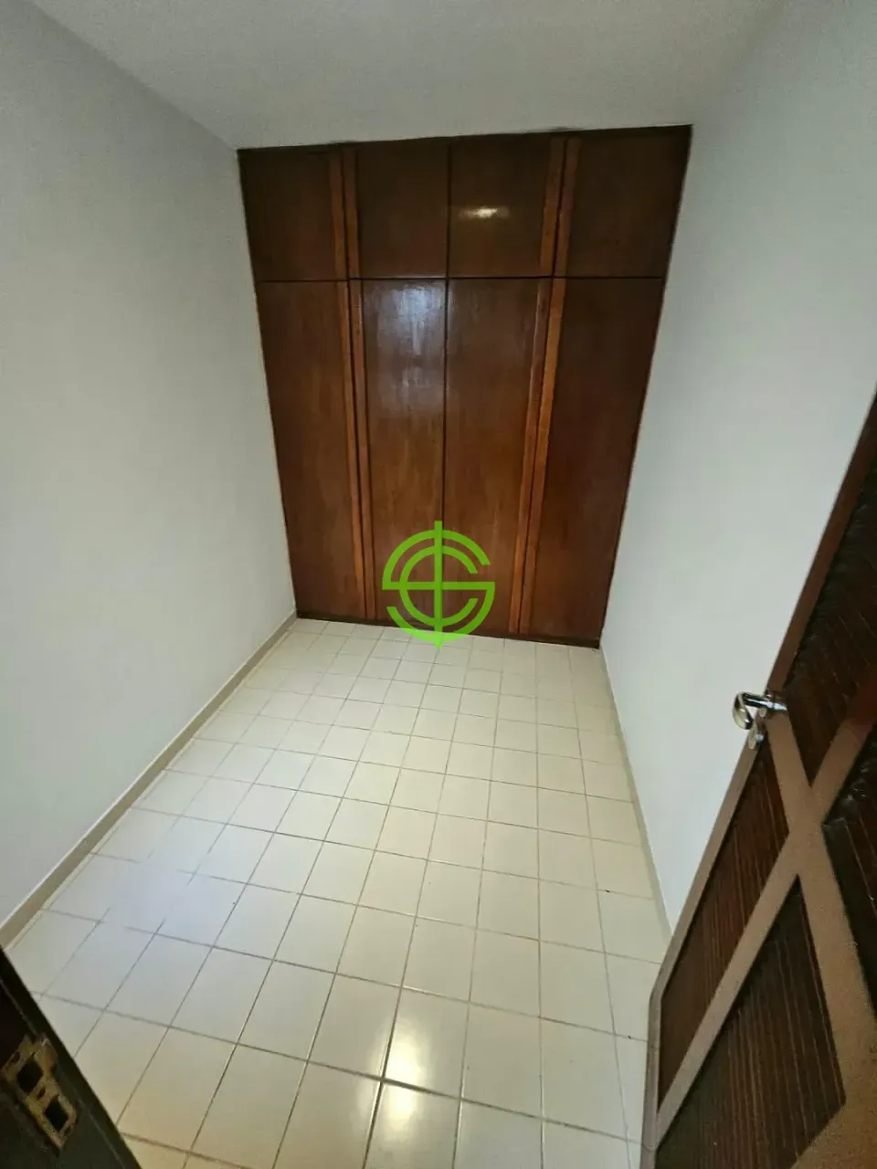Apartamento com 3 quartos, 4 banheiros e cozinha fechada — photo 19