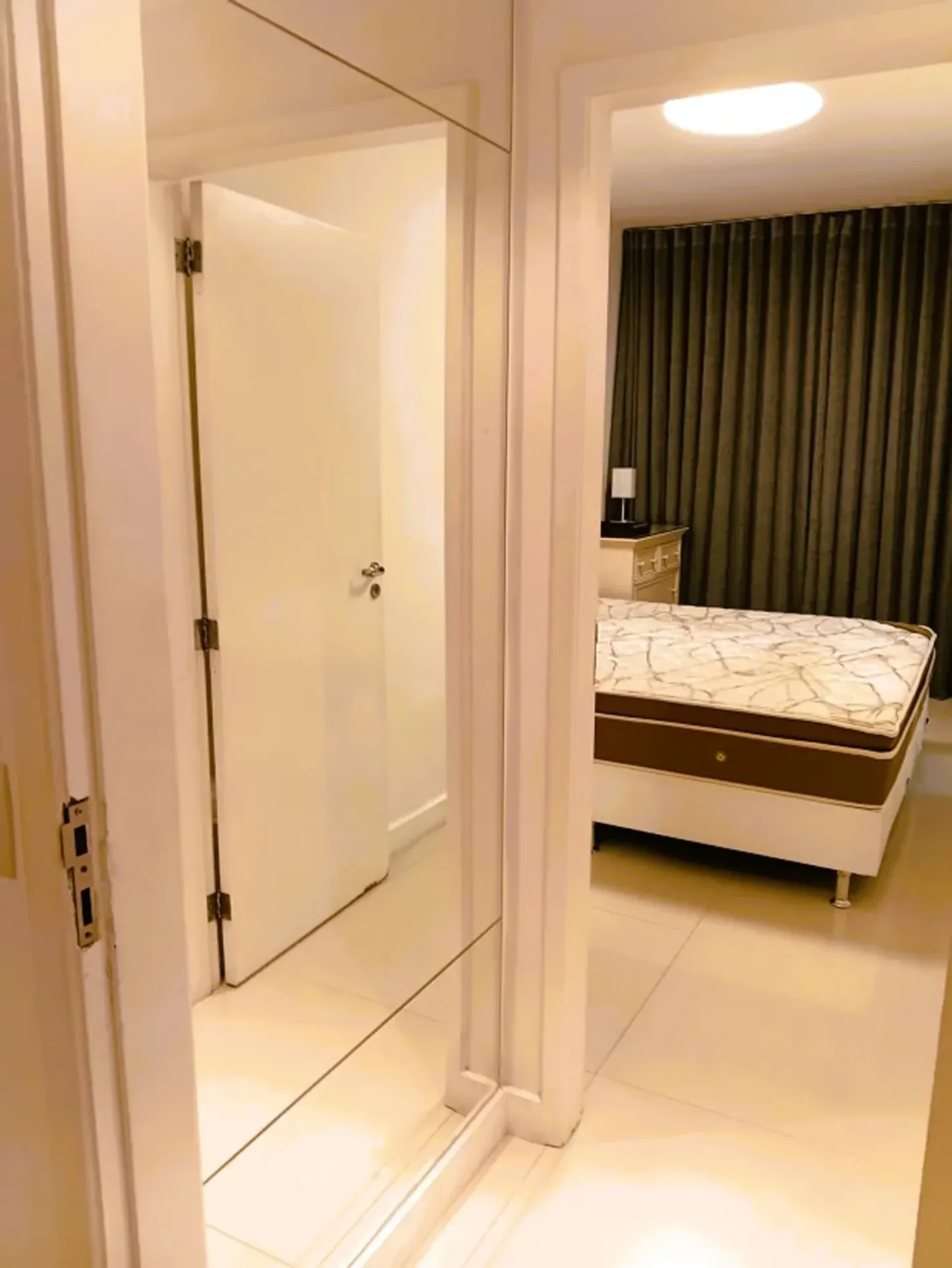 Furnished apartment with open-plan kitchen and 3 bedrooms — photo 26