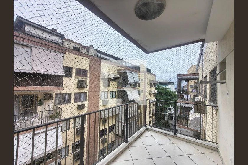 Робоче місце та 2 спальні: квартира 129 м² — photo 16
