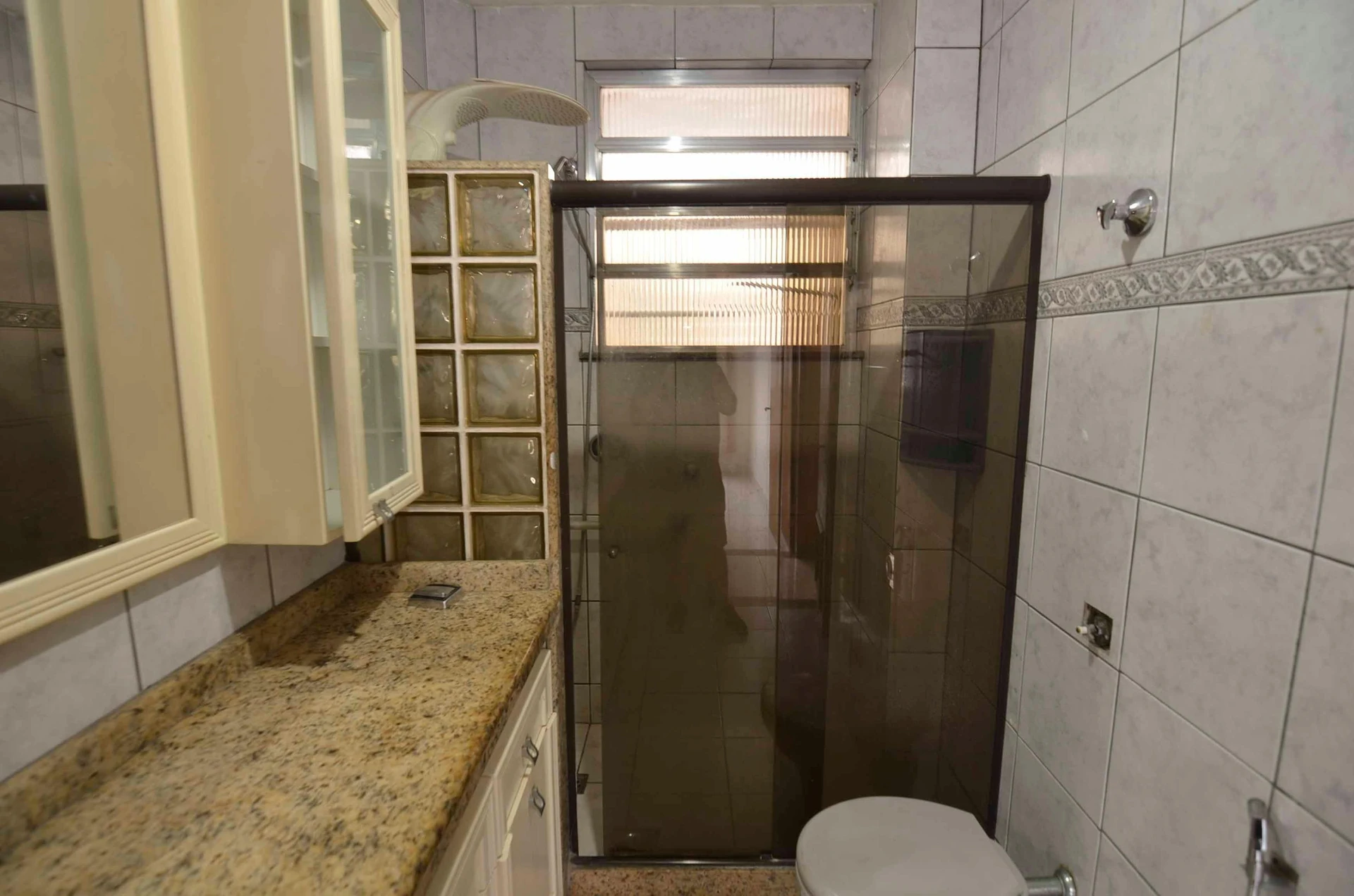 3-bedroom apartment with a park view — photo 33