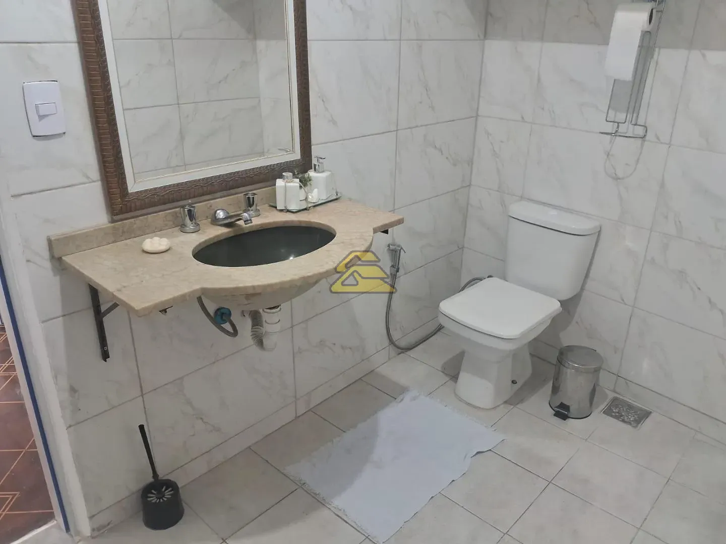 Apartment, 76 m², with wood or laminate floors — photo 4