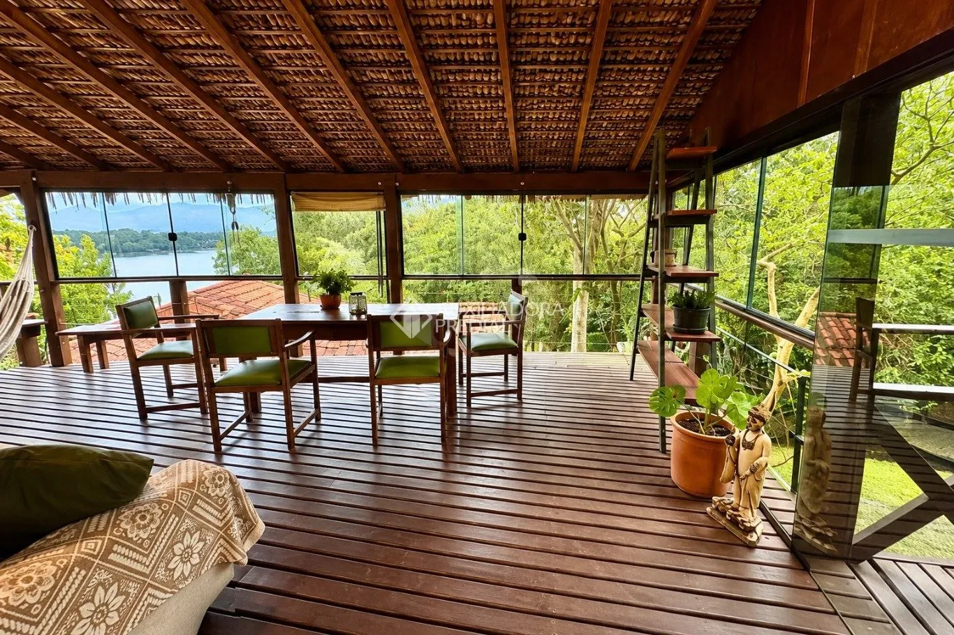 Chalet amueblado con 1 dormitorio y parrilla en la terraza — photo 15