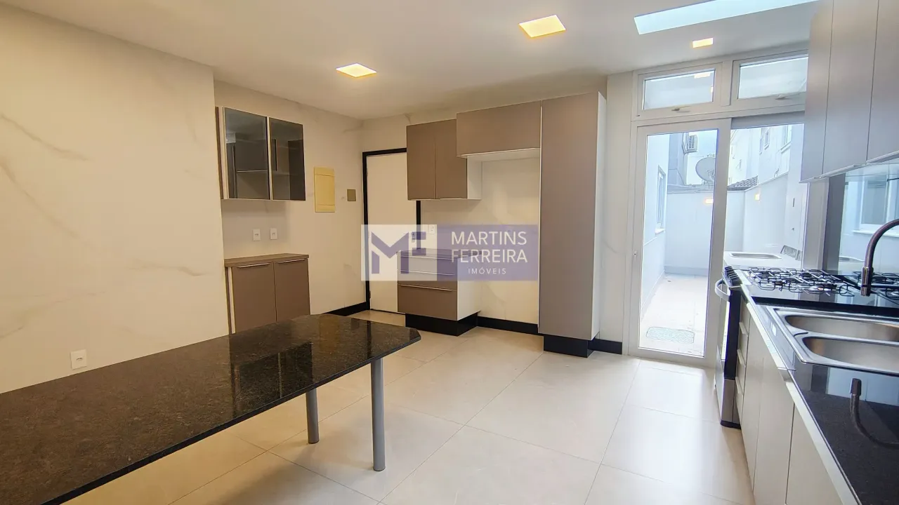 Casa com máquina de lavar, 4 quartos e 5 banheiros — photo 13