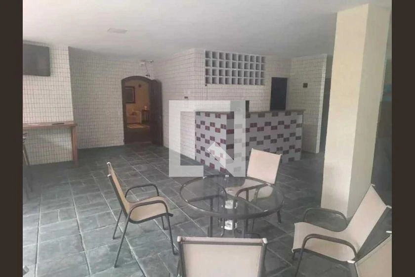 255 m² apartment with 3 bedrooms and 5 bathrooms — photo 6