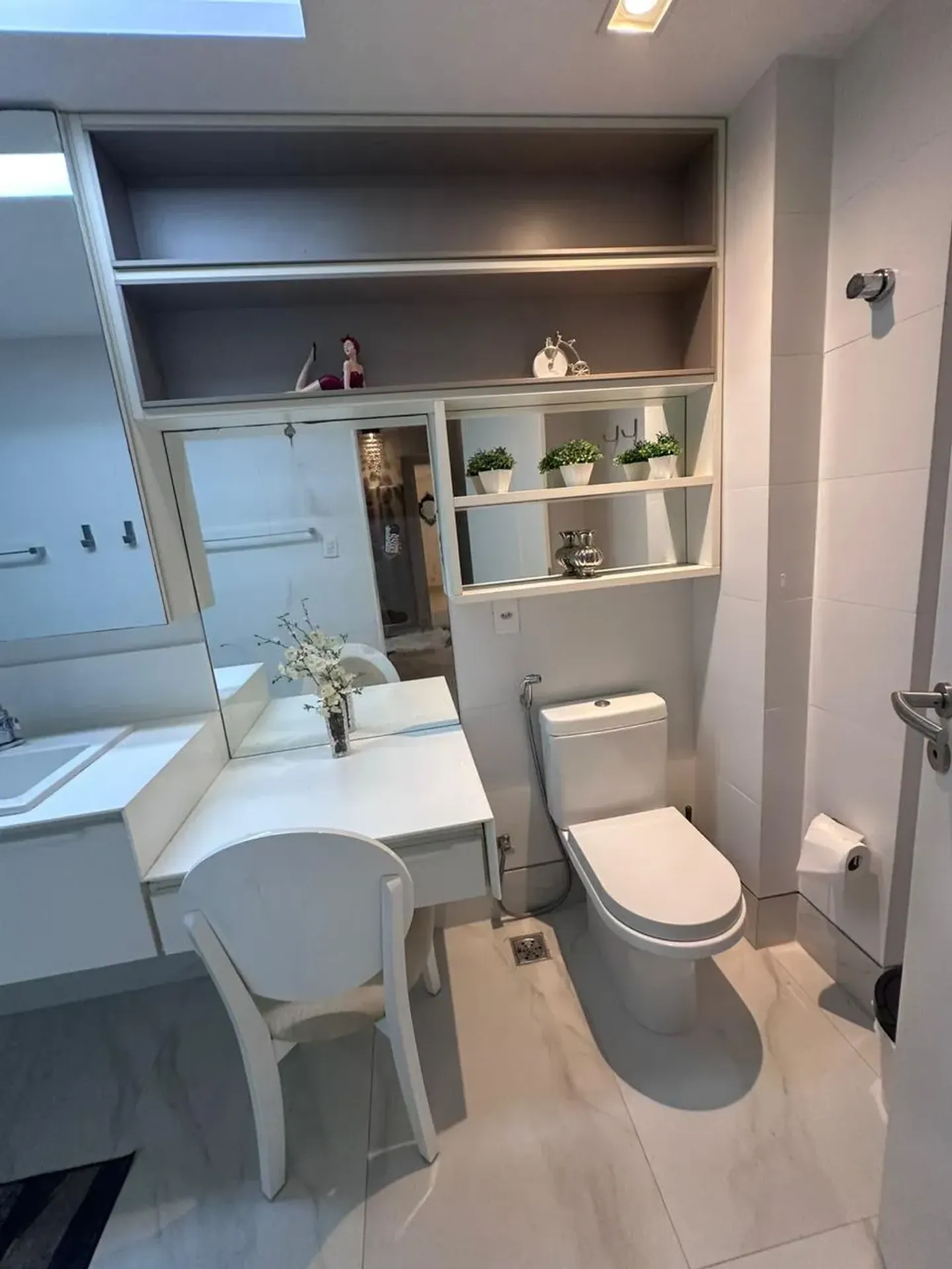 Квартира 200 м² з видом на воду та панорамними вікнами — photo 22