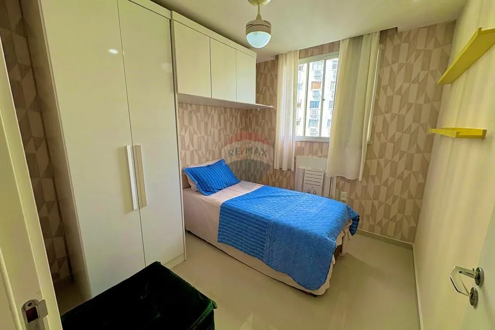 Furnished 2-bedroom apartment with open kitchen — photo 15