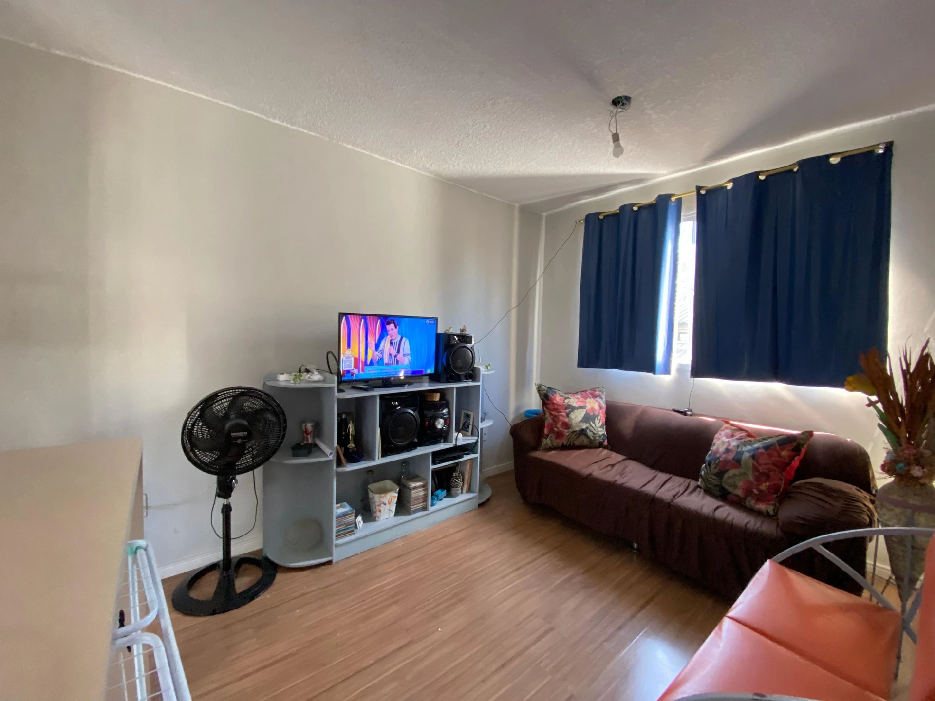 Furnished 2-bedroom apartment with 1 parking space