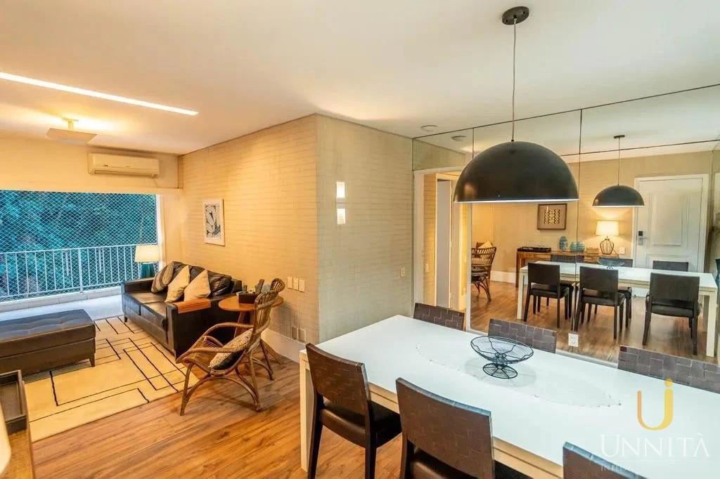 Rental apartment with 4 bedrooms and enclosed balcony — photo 18