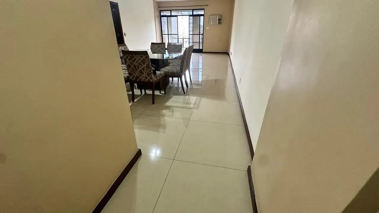 4-bedroom apartment with glassed-in balcony — photo 42