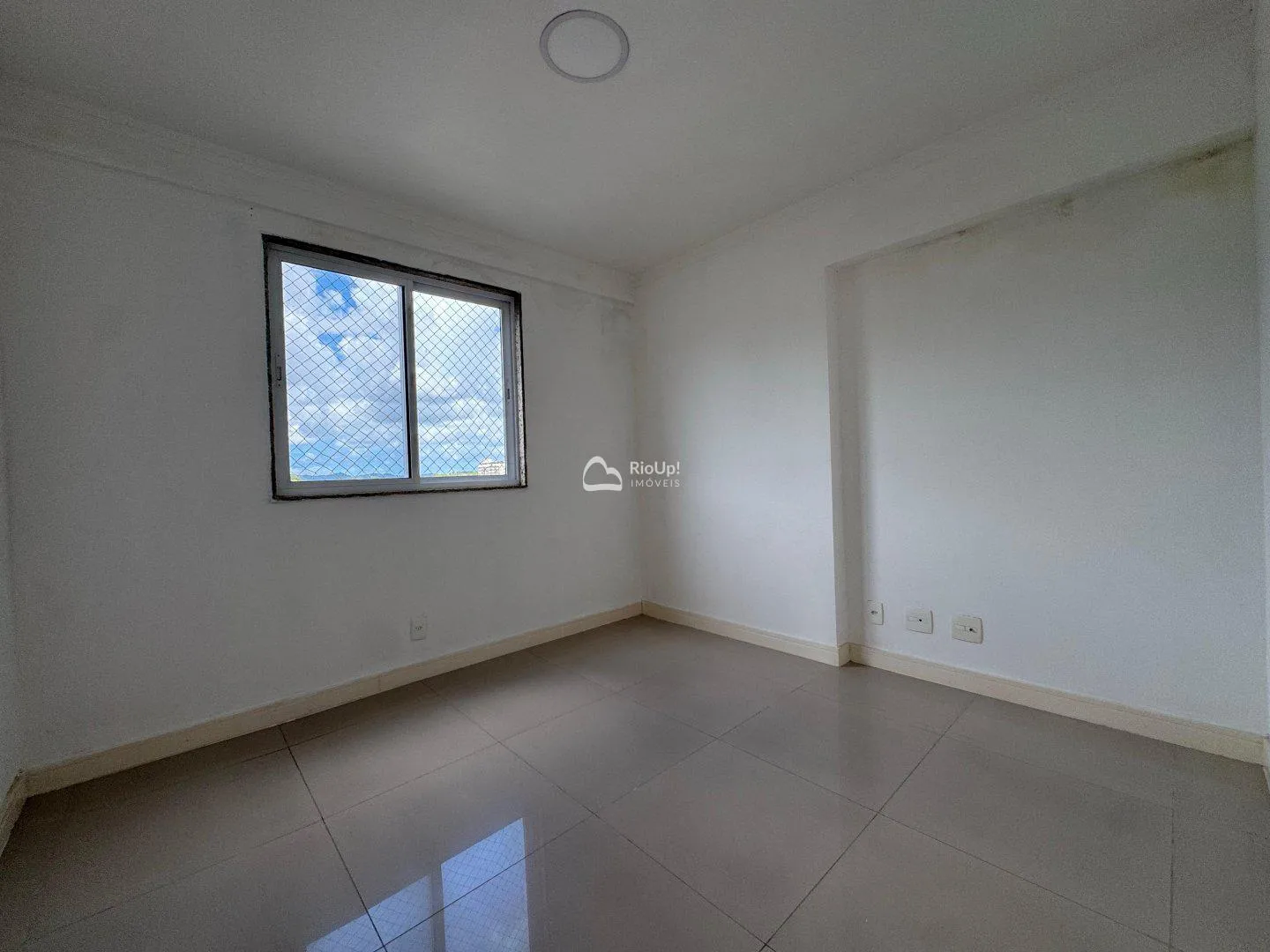 Apartment, 246 m², with a grill on the balcony — photo 27