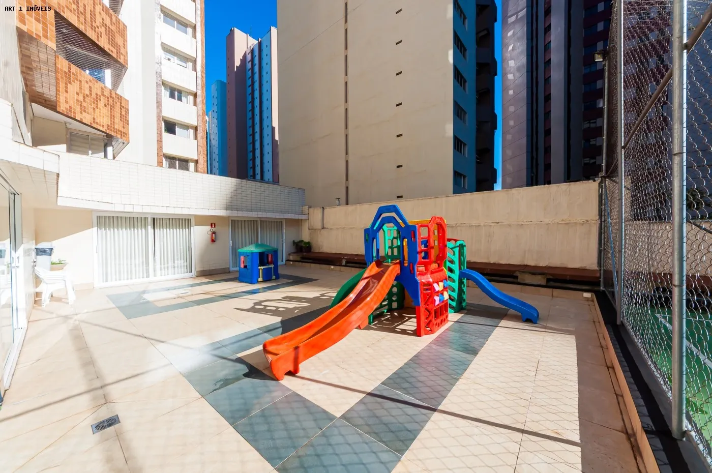 Рабочее место и 3 спальни: квартира 100 м² — photo 13