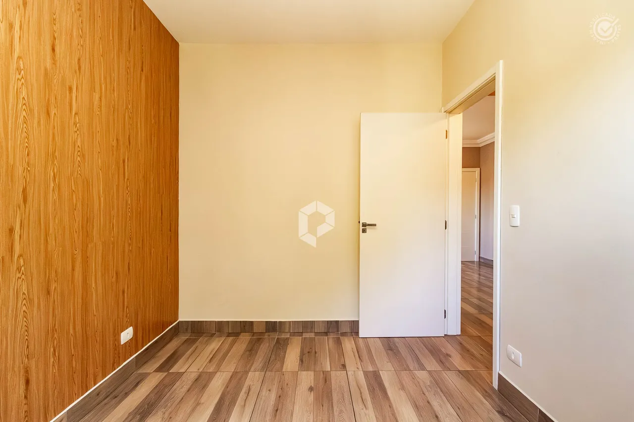 Apartamento de 2 dormitorios con cocina abierta y 77 m² — photo 13