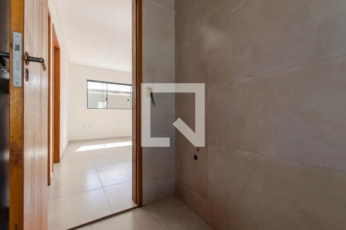 2-bedroom house with a garden in Florianópolis — photo 3