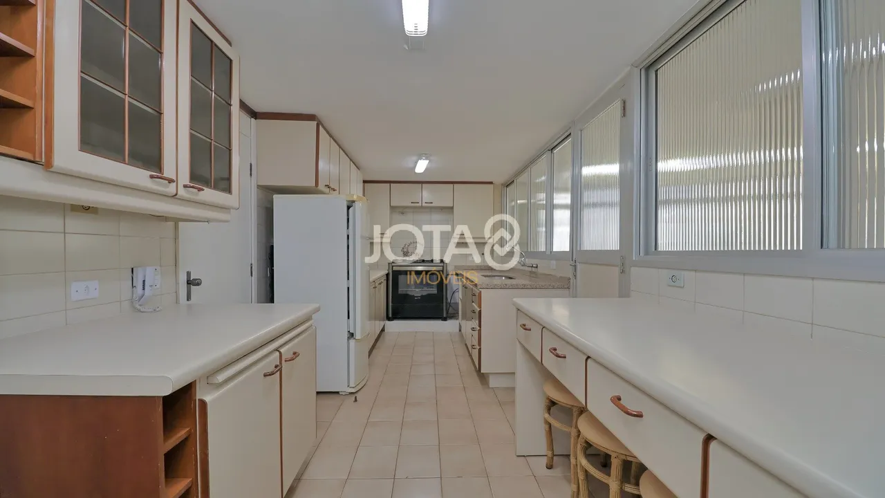387 m² apartment with 3 bedrooms and a great open kitchen — photo 7