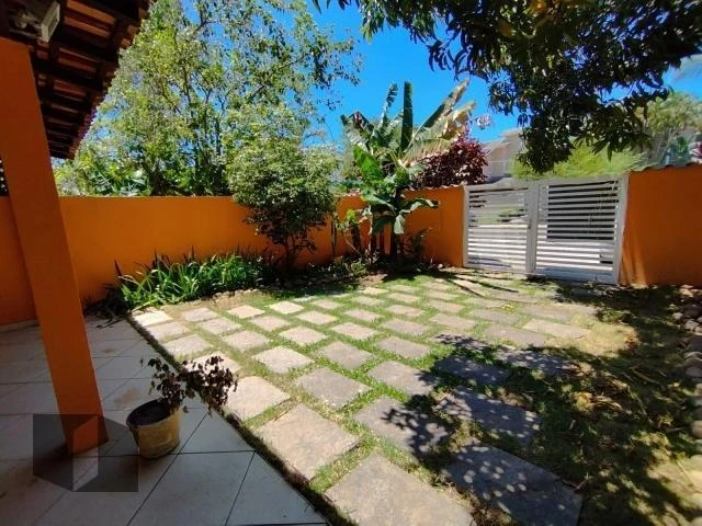 602 m² house with 4 bedrooms and a gas stove kitchen — photo 14