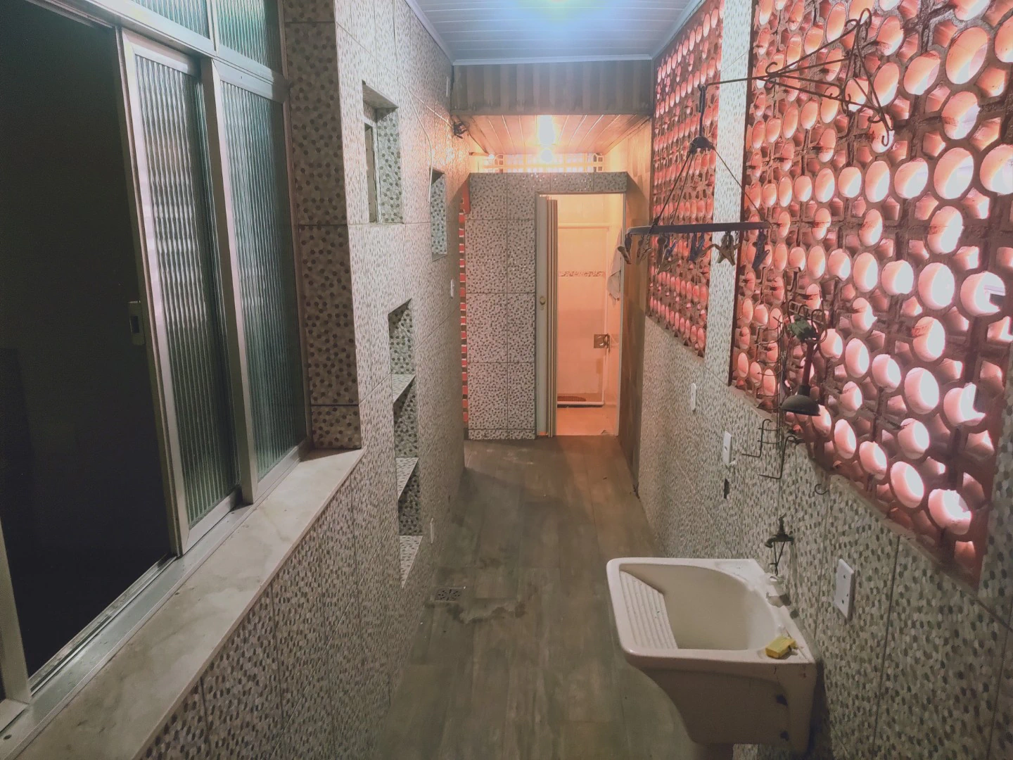 One-bedroom house with a bathtub in Rio de Janeiro — photo 8