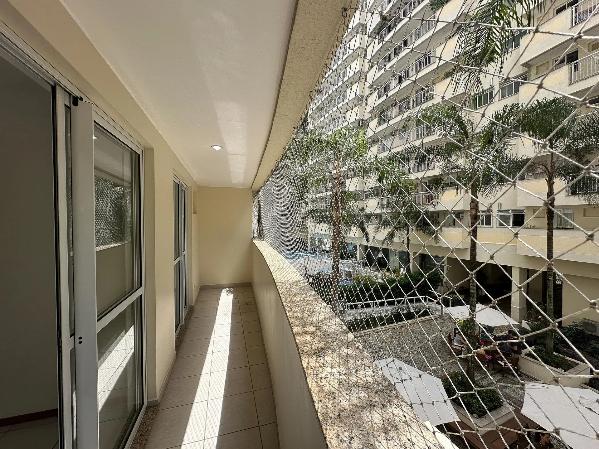 3-bedroom apartment in a building with a sauna — photo 4