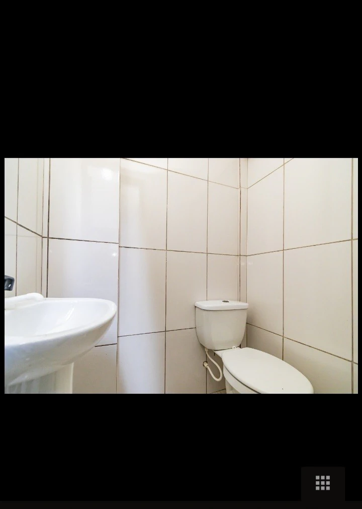 House with 3 bedrooms and 3 bathrooms plus 2 parking — photo 2