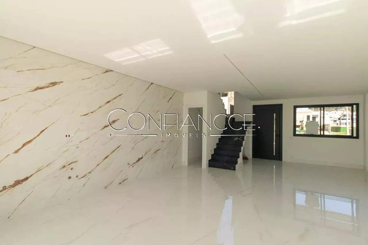 Furnished 3-suite house with gas stove open-plan kitchen — photo 3