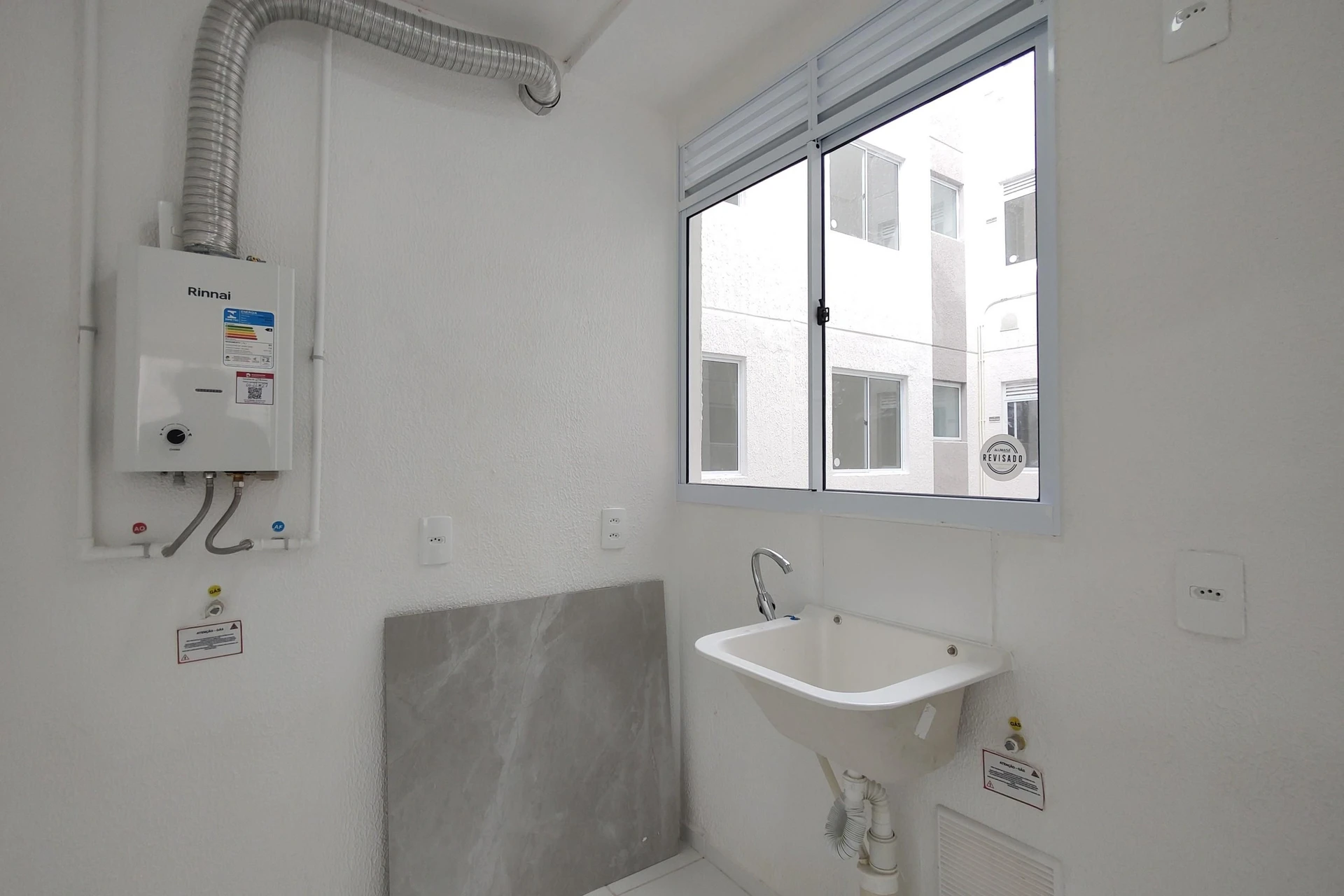 Apartment for rent with 2 bedrooms, 1 bathroom, and parking — photo 13