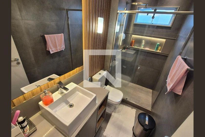 Home office in a 4-bedroom house, 373 m² — photo 28