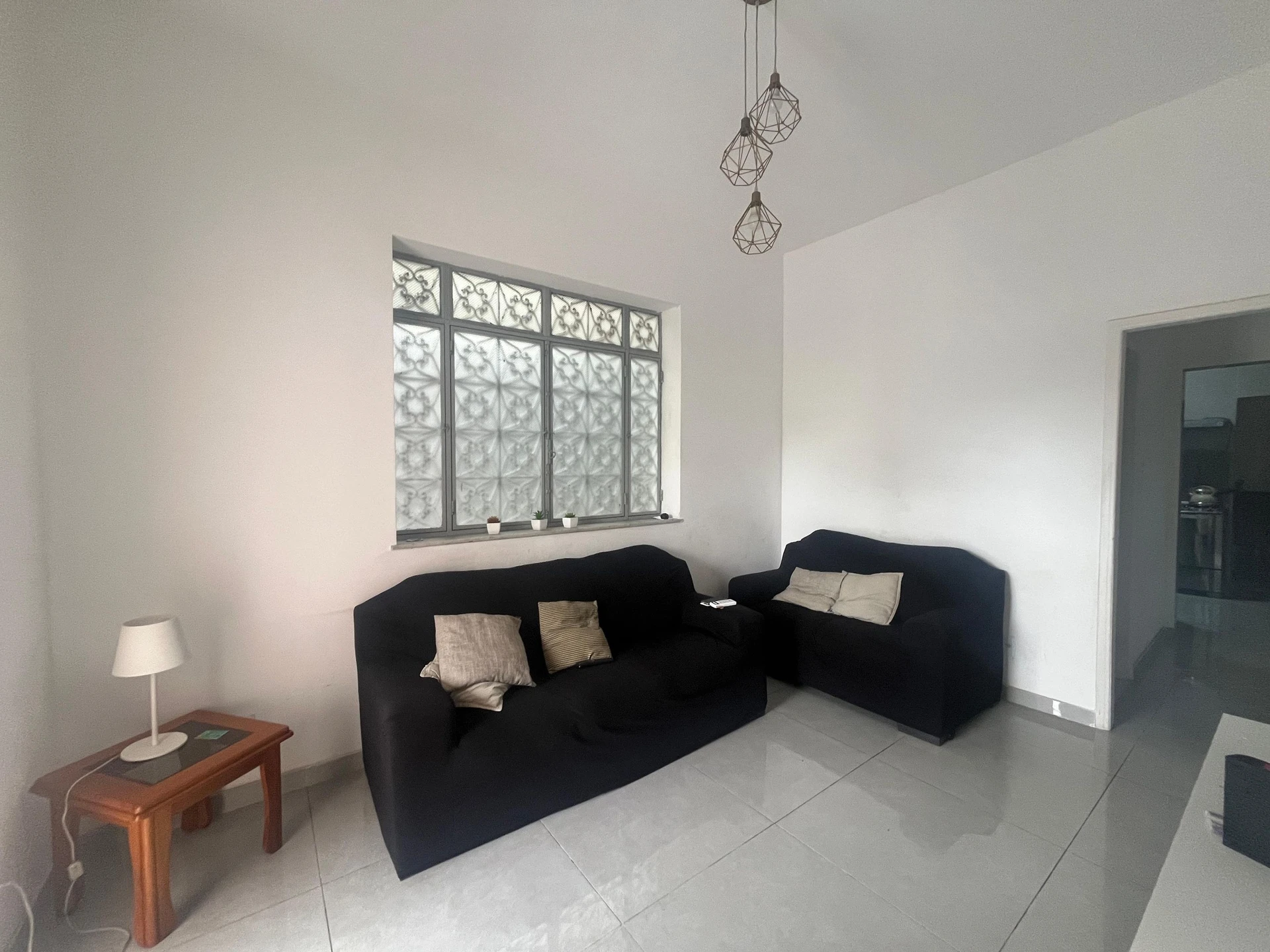 80 m² house with a walk-in closet and a home office — photo 22