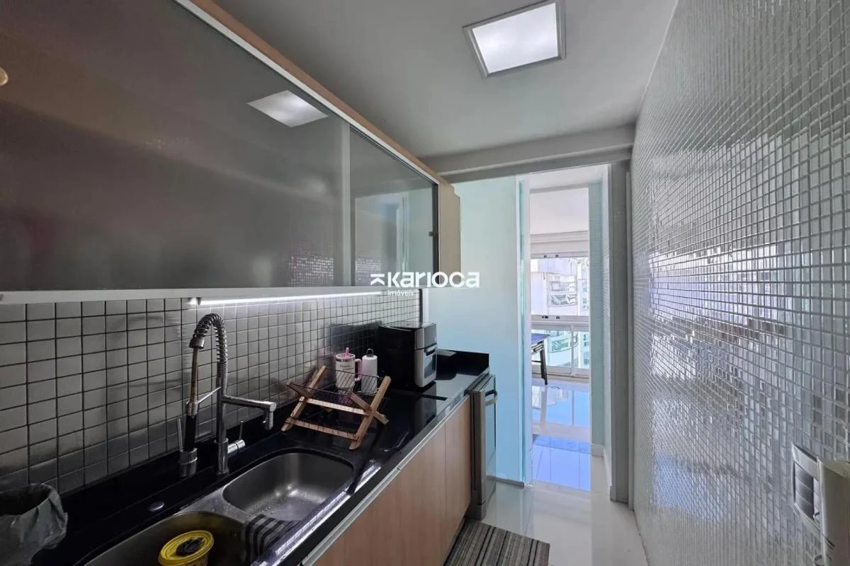 Cobertura de 200 m² com 3 quartos e varanda fechada — photo 49