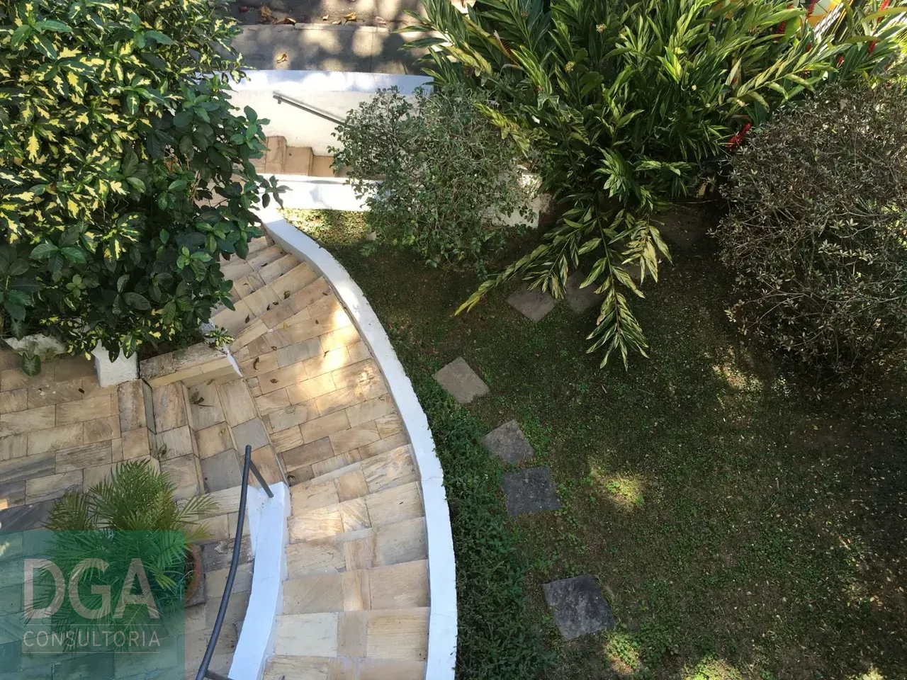 400 m² house with 5 bedrooms and mountain views — photo 10