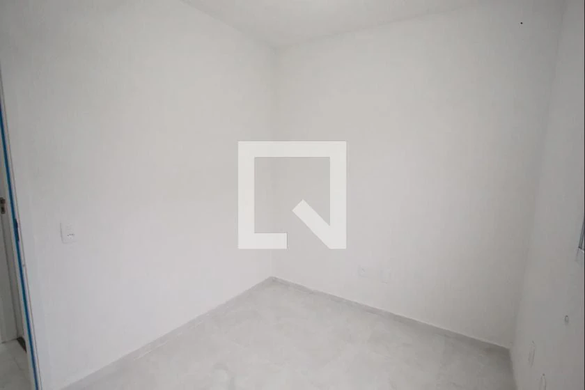 Невмебльована квартира 42 м² з 2 кімнатами та паркомісцем — photo 21