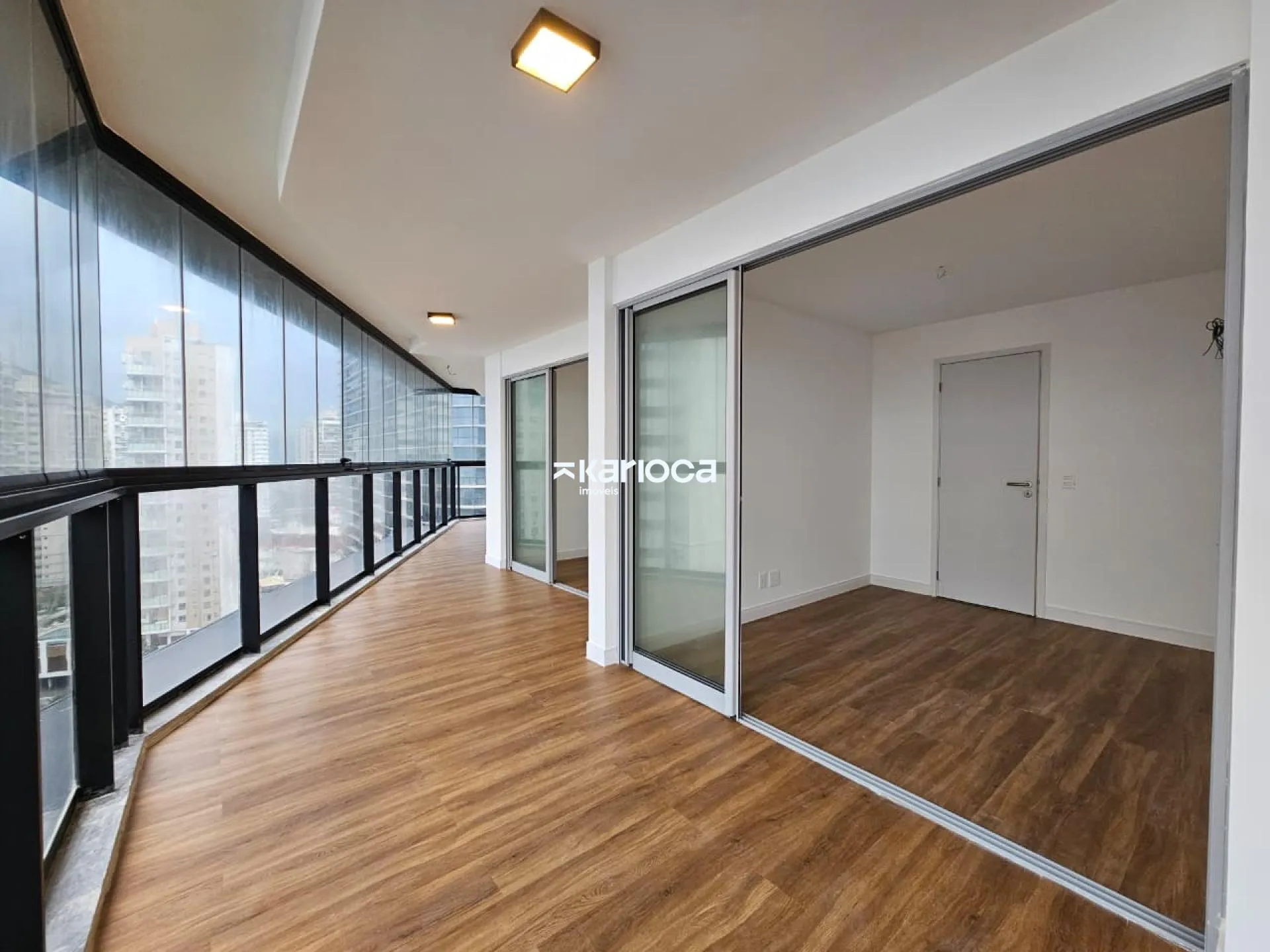 3-bedroom apartment with floor-to-ceiling windows — photo 52