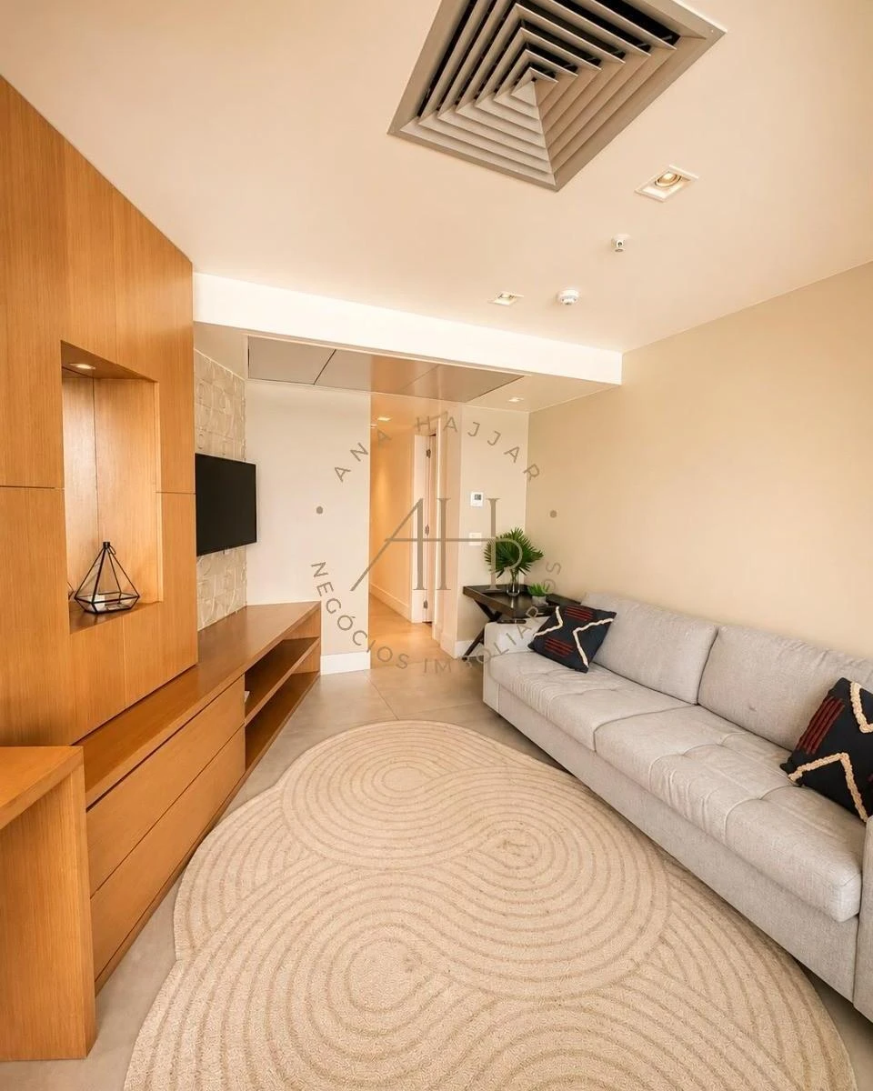 Furnished apartment with 2 en-suite bedrooms