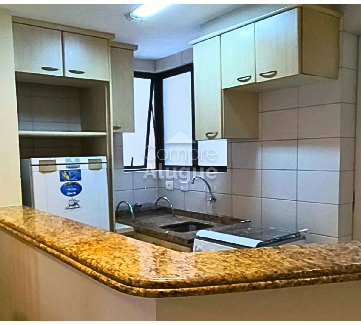 Furnished apartment, 45 m², with wood or laminate floors — photo 2