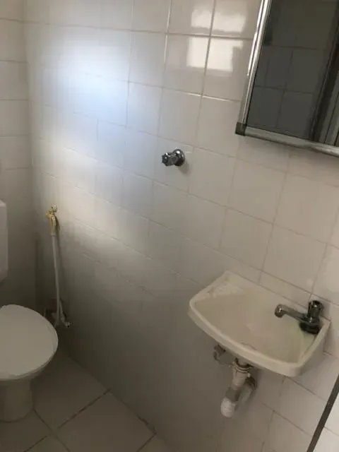 2-bedroom apartment with 2 bathrooms, no parking — photo 10