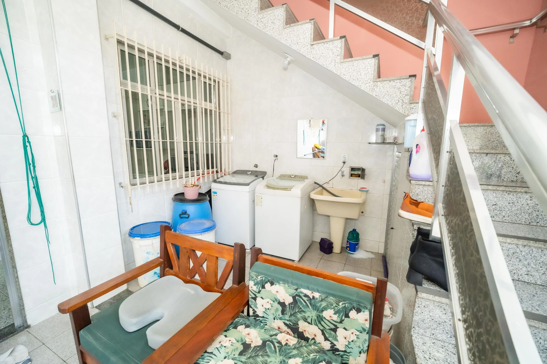 Furnished house, 449 m², with a jacuzzi — photo 44