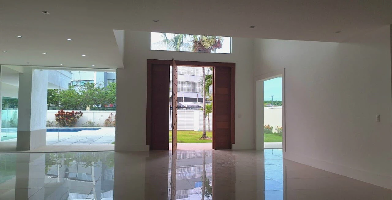 Casa duplex com 5 suítes e 8 banheiros, 900 m² — photo 4