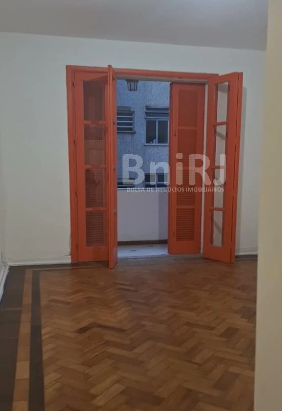 Unfurnished 2-bedroom apartment with 76 m²