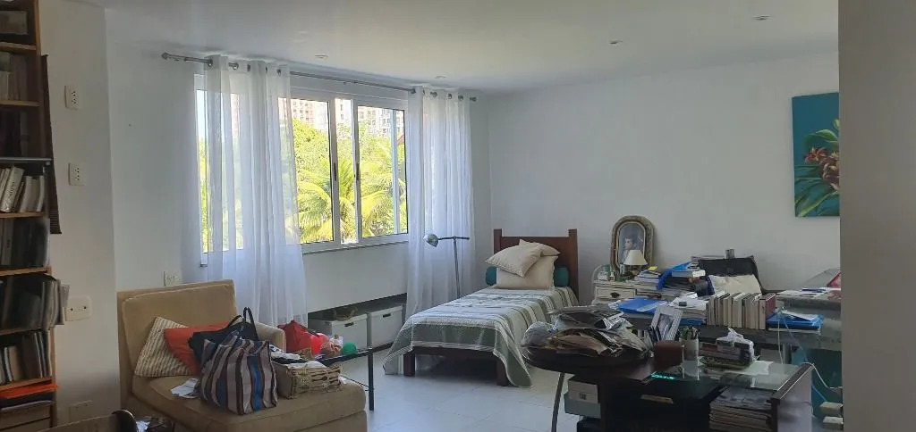 Casa com 3 dormitórios, 5 banheiros e 650 m² — photo 24