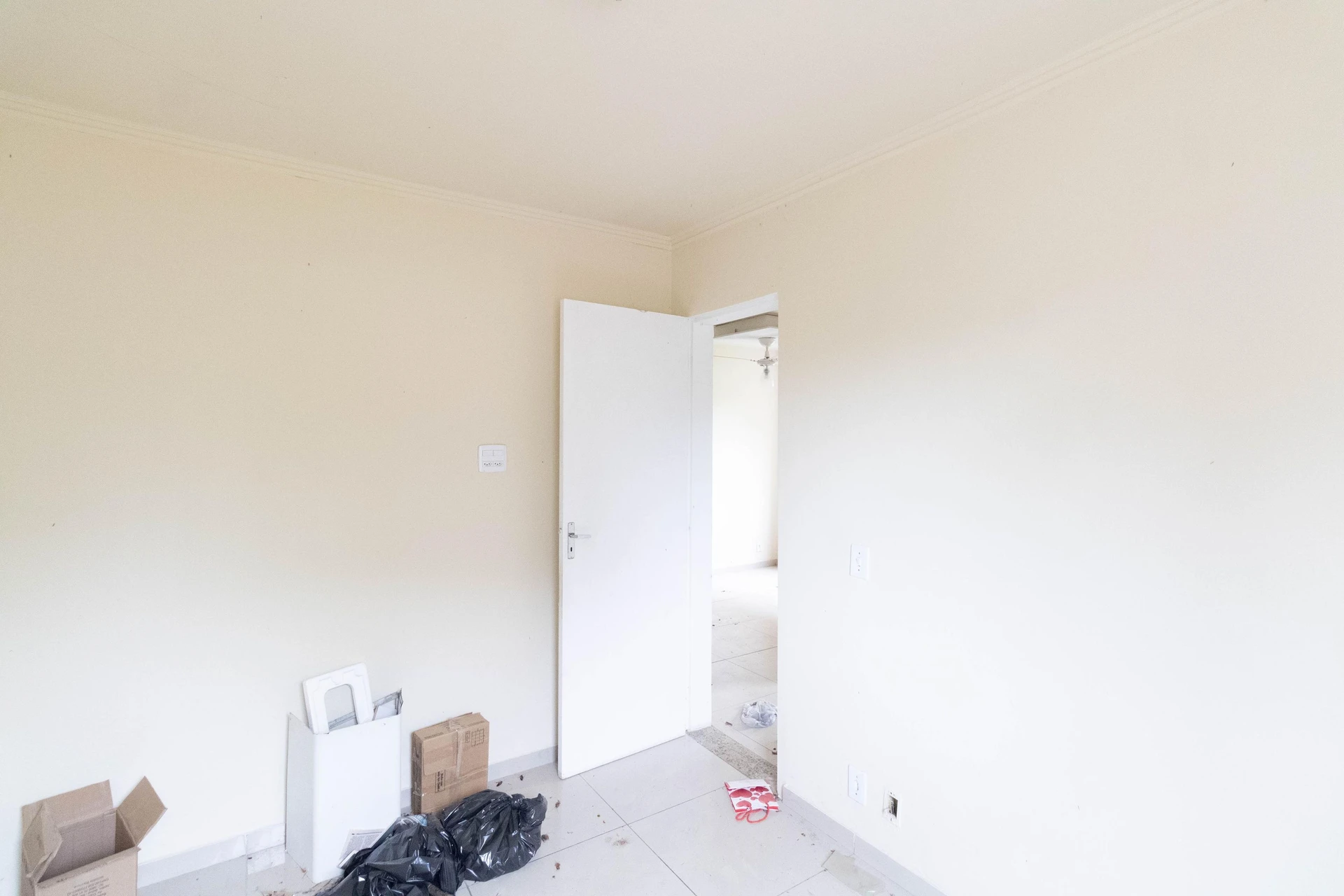 2-bedroom apartment with ceramic tile floors and 1 parking — photo 18