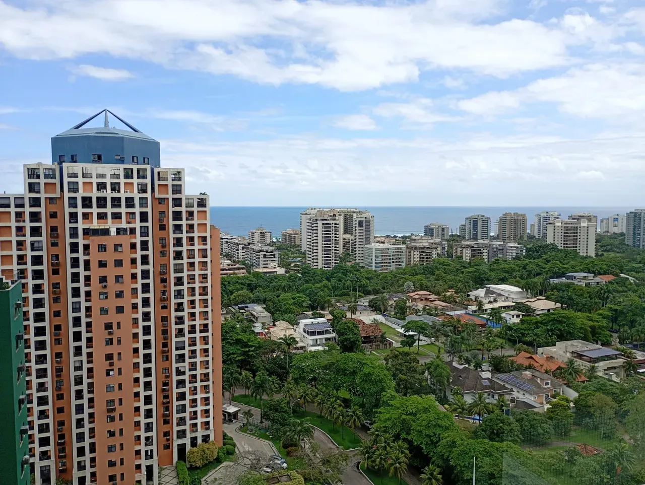 3-bedroom apartment with floor-to-ceiling windows — photo 41