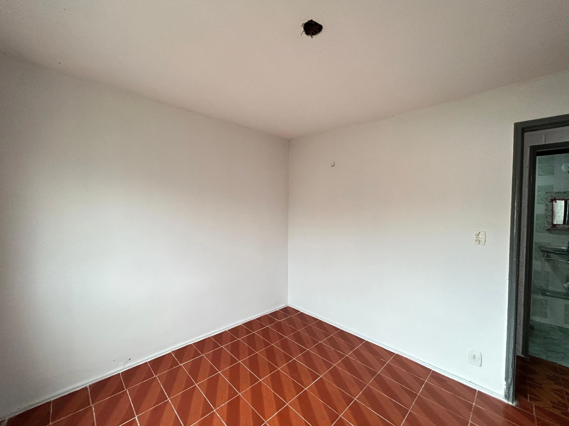 2-bedroom apartment with mountain views — photo 27