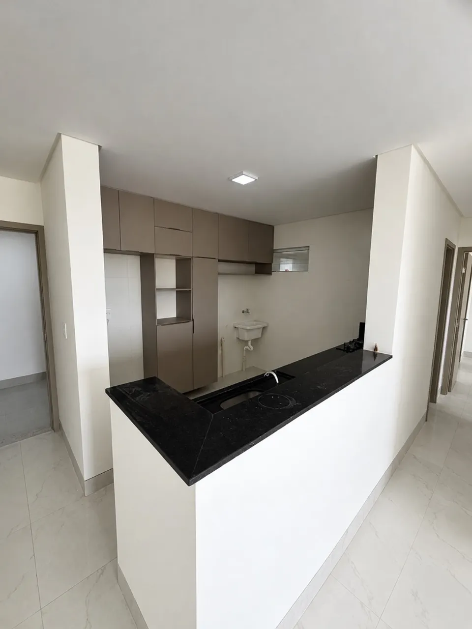 Вид на воду та 2 спальні: квартира 68 м² — photo 17