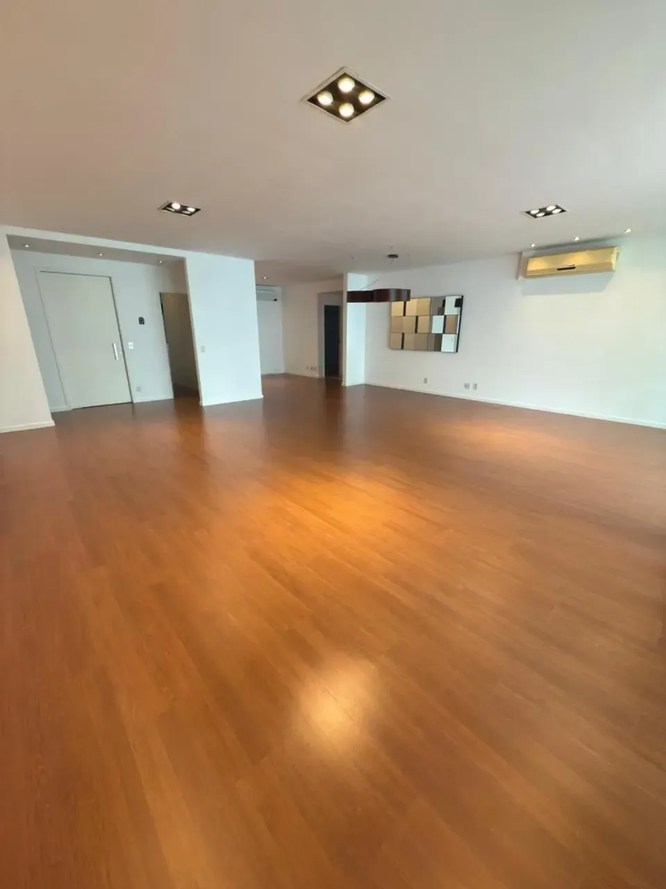 Apartamento mobiliado 4 quartos com varanda fechada — photo 5