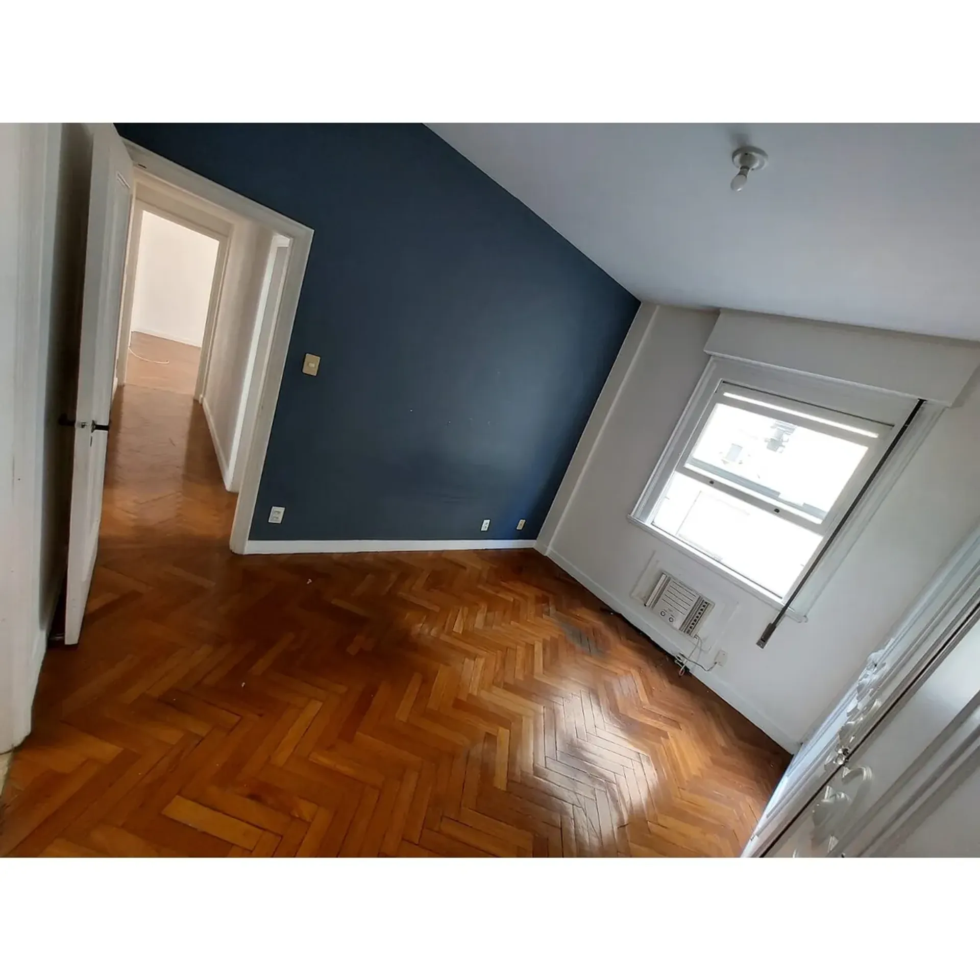 Home office in a 3-bedroom apartment, 132 m² — photo 21
