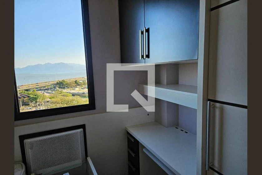 3-bedroom apartment with a water view in Florianópolis — photo 22