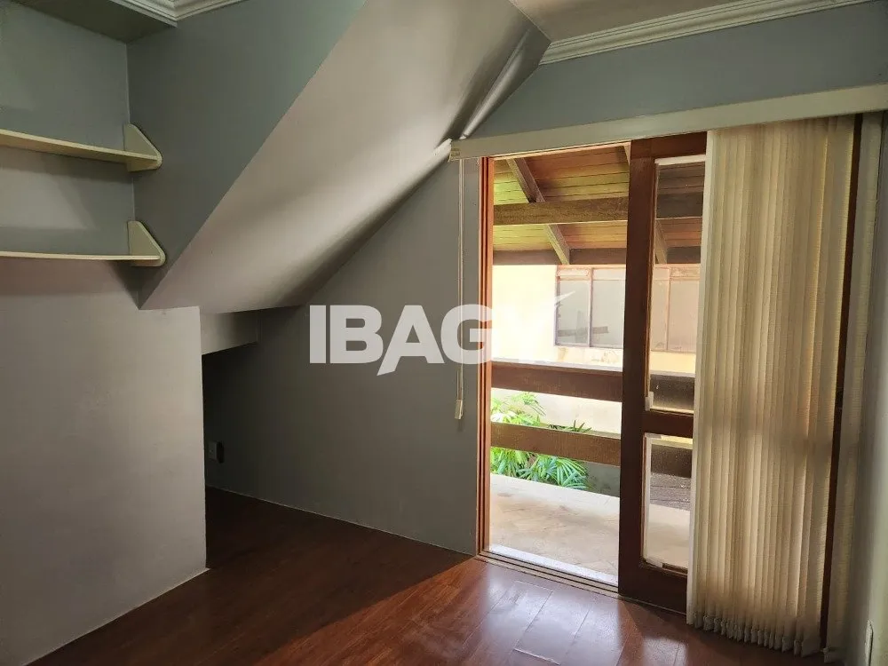 6-bedroom house with 600 m²; 3 suites and 5 bathrooms — photo 27