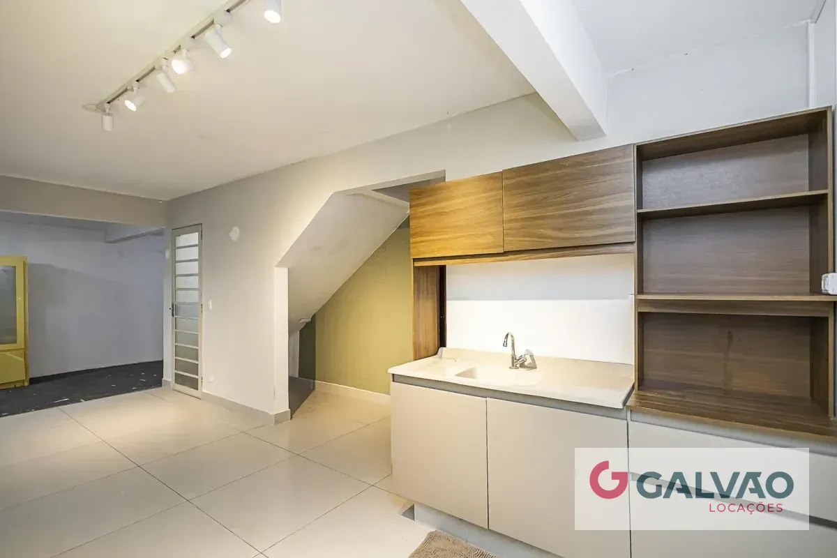 Ванна та 3 спальні: будинок 210 м² — photo 11